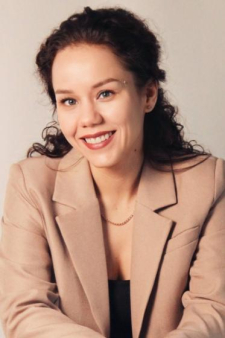 Полина Сергеевна Изатулина